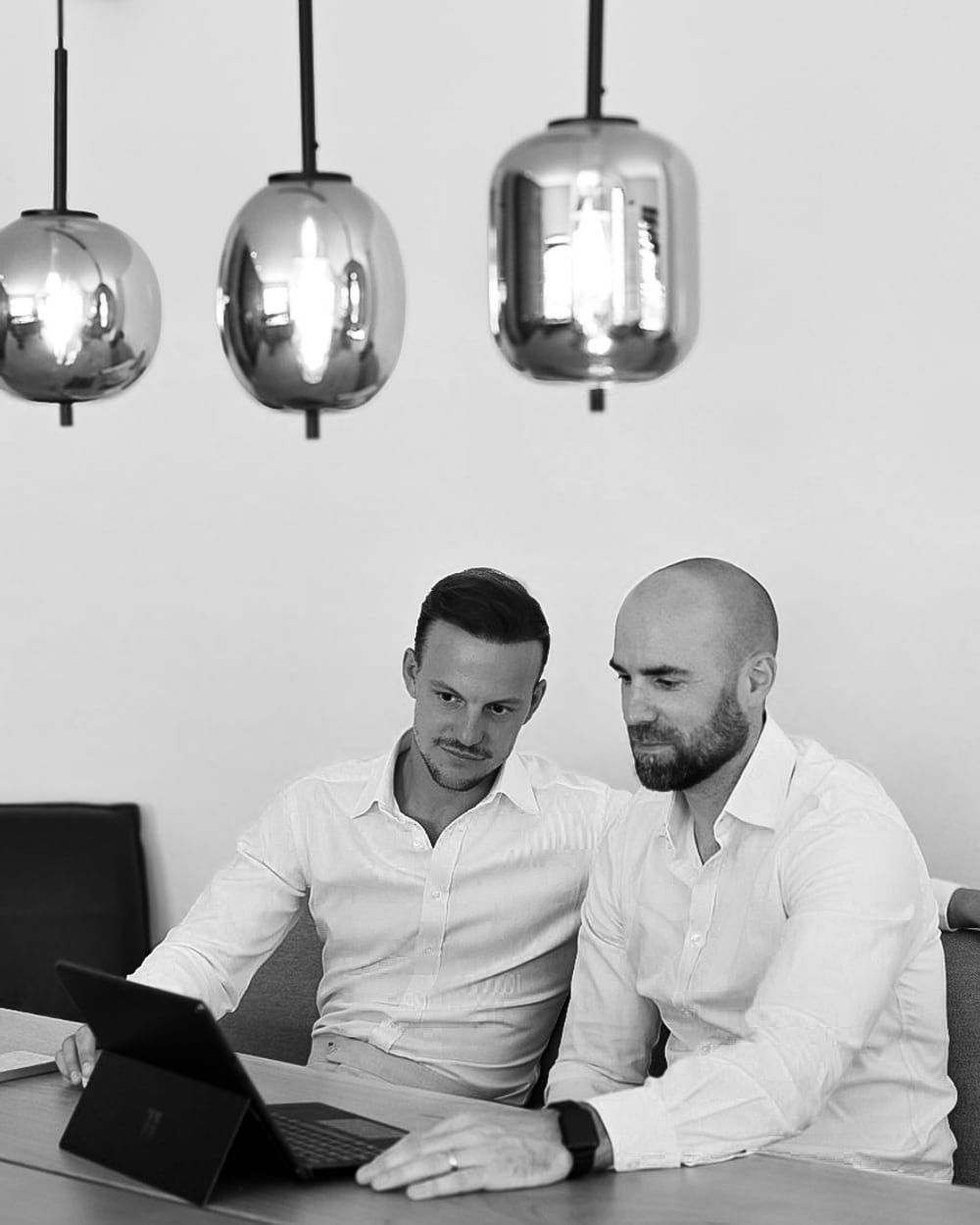 Jan und Fabian bei der gemeinsamen Kampagnen-Arbeit